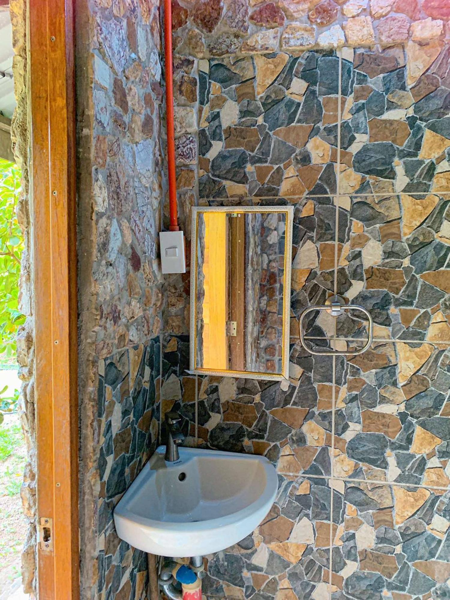 Ocamocam Beach Nature Resort New Busuanga Bagian luar foto